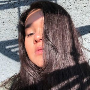 Meet your Posher, Lorena